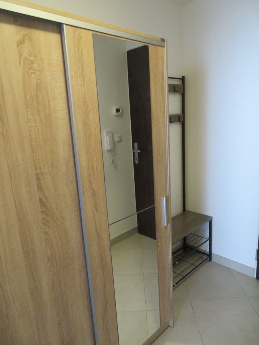 Studio flat to rent, 29 m², Do Zahrádek Ⅰ, Prague, Prague Studio flat to rent, 29 m², Do Zahrádek Ⅰ, Prague, Prague