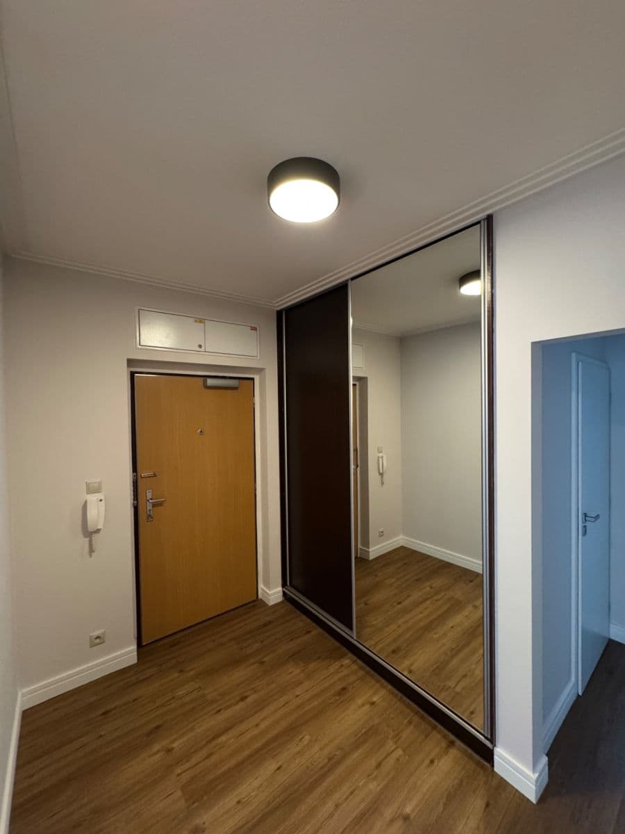 2 bedroom with open-plan kitchen flat to rent, 85 m², Vidoulská, Prague, Prague 2 bedroom with open-plan kitchen flat to rent, 85 m², Vidoulská, Prague, Prague