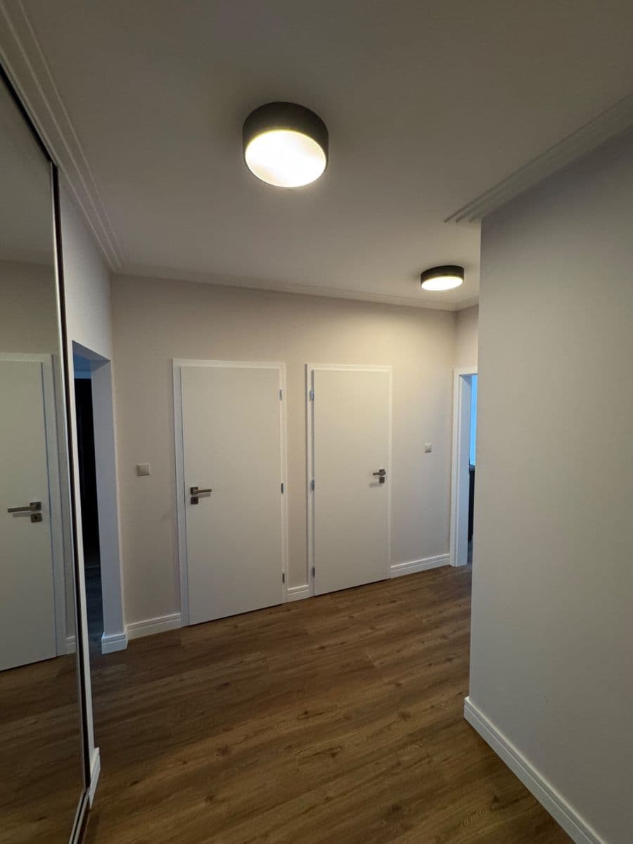 2 bedroom with open-plan kitchen flat to rent, 85 m², Vidoulská, Prague, Prague 2 bedroom with open-plan kitchen flat to rent, 85 m², Vidoulská, Prague, Prague