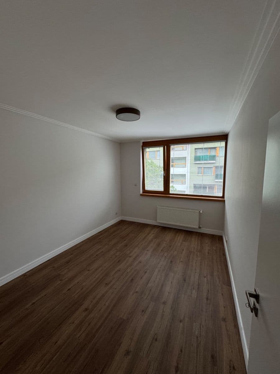 2 bedroom with open-plan kitchen flat to rent, 85 m², Vidoulská, Prague, Prague 2 bedroom with open-plan kitchen flat to rent, 85 m², Vidoulská, Prague, Prague