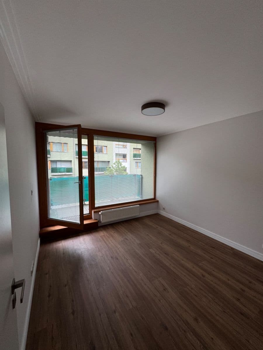 2 bedroom with open-plan kitchen flat to rent, 85 m², Vidoulská, Prague, Prague 2 bedroom with open-plan kitchen flat to rent, 85 m², Vidoulská, Prague, Prague
