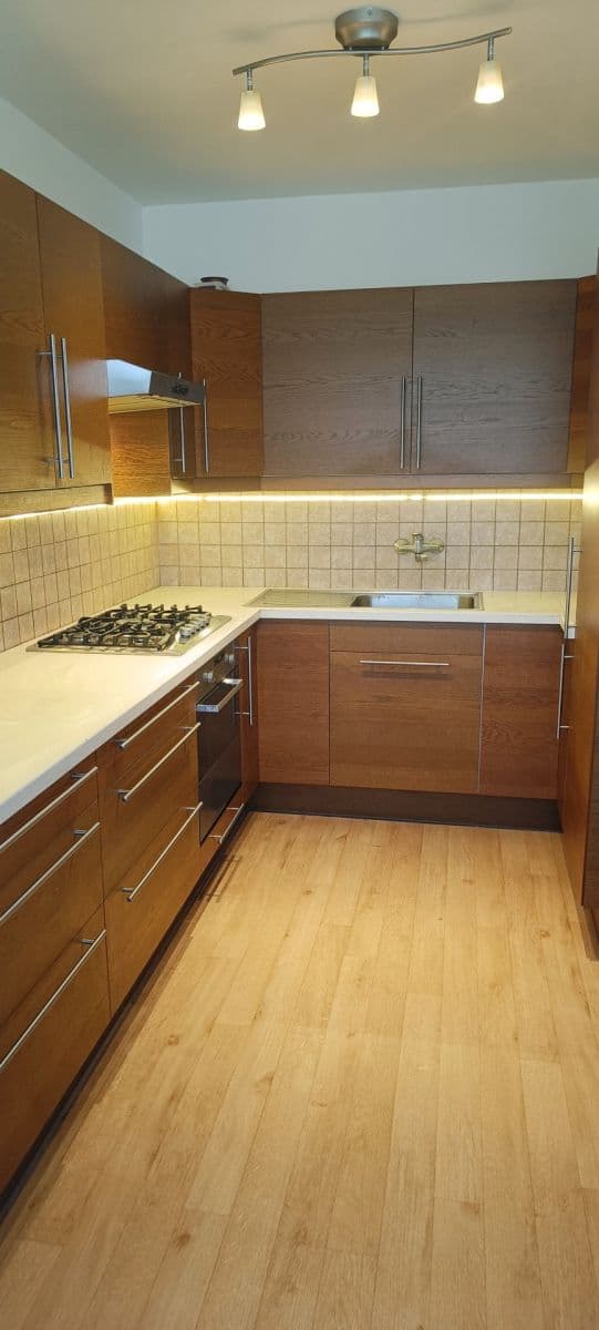 2 bedroom with open-plan kitchen flat for sale, 70 m², Nad Stadionem, Králův Dvůr, Středočeský Region 2 bedroom with open-plan kitchen flat for sale, 70 m², Nad Stadionem, Králův Dvůr, Středočeský Region