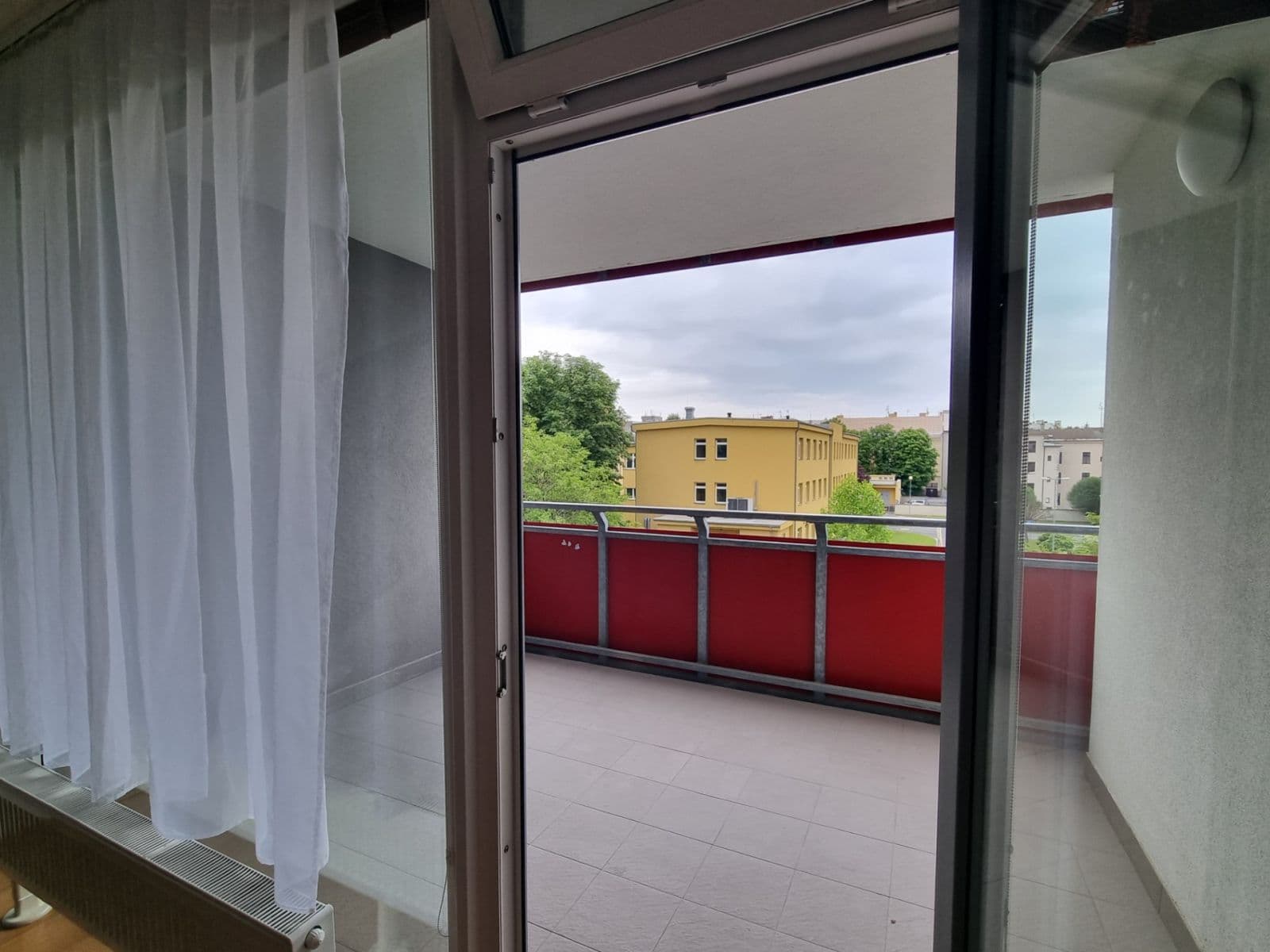 1 bedroom with open-plan kitchen flat to rent, 62 m², Sokolovská, Olomouc, Olomoucký Region 1 bedroom with open-plan kitchen flat to rent, 62 m², Sokolovská, Olomouc, Olomoucký Region