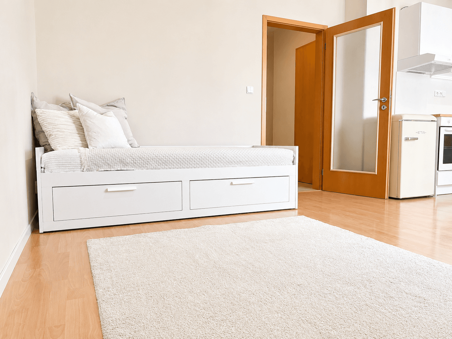 Studio flat to rent, 33 m², Mattioliho, Prague, Prague Studio flat to rent, 33 m², Mattioliho, Prague, Prague
