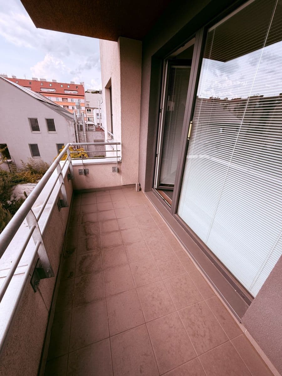 1 bedroom with open-plan kitchen flat for sale, 64 m², V Háji, Prague, Prague 1 bedroom with open-plan kitchen flat for sale, 64 m², V Háji, Prague, Prague