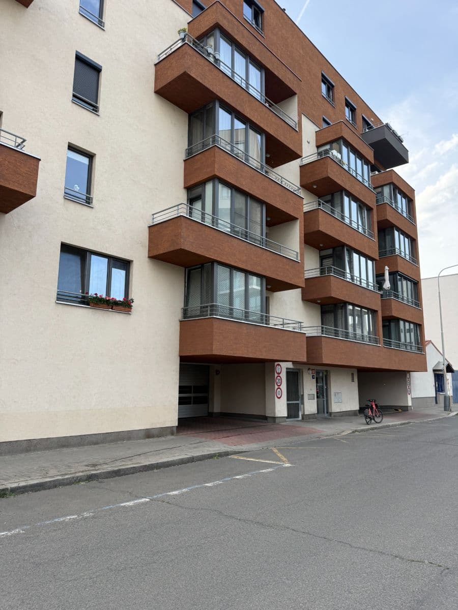 1 bedroom with open-plan kitchen flat for sale, 62 m², V Háji, Prague, Prague 1 bedroom with open-plan kitchen flat for sale, 62 m², V Háji, Prague, Prague