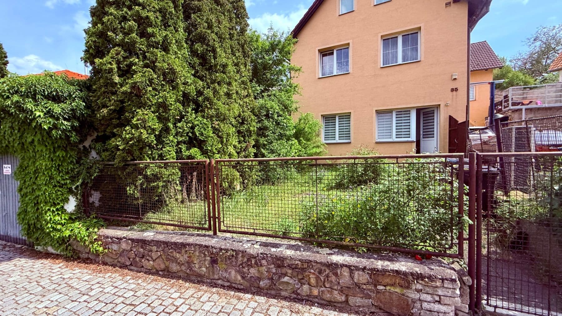 Studio flat to rent, 30 m², Palackého náměstí, Řevnice, Středočeský Region Studio flat to rent, 30 m², Palackého náměstí, Řevnice, Středočeský Region