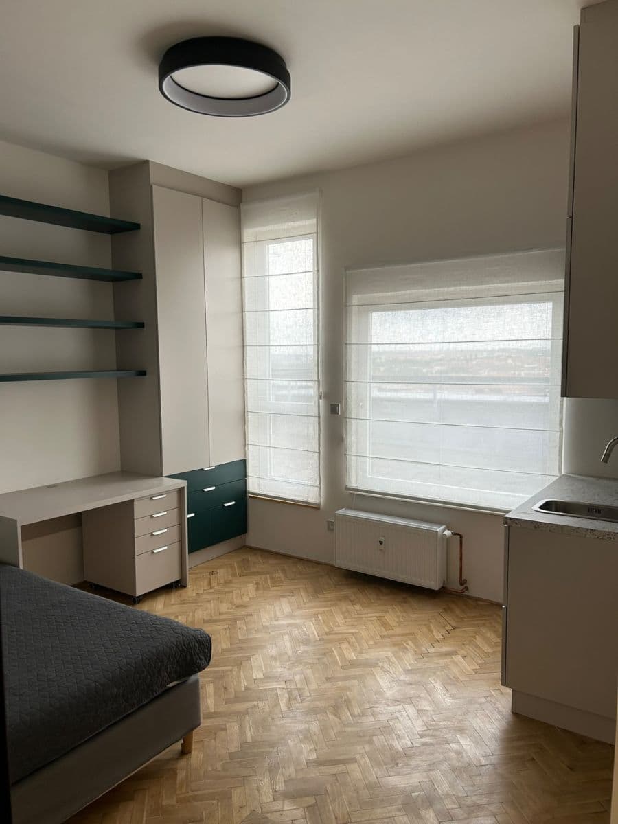 Studio flat to rent, 18 m², Na Šťáhlavce, Prague, Prague Studio flat to rent, 18 m², Na Šťáhlavce, Prague, Prague