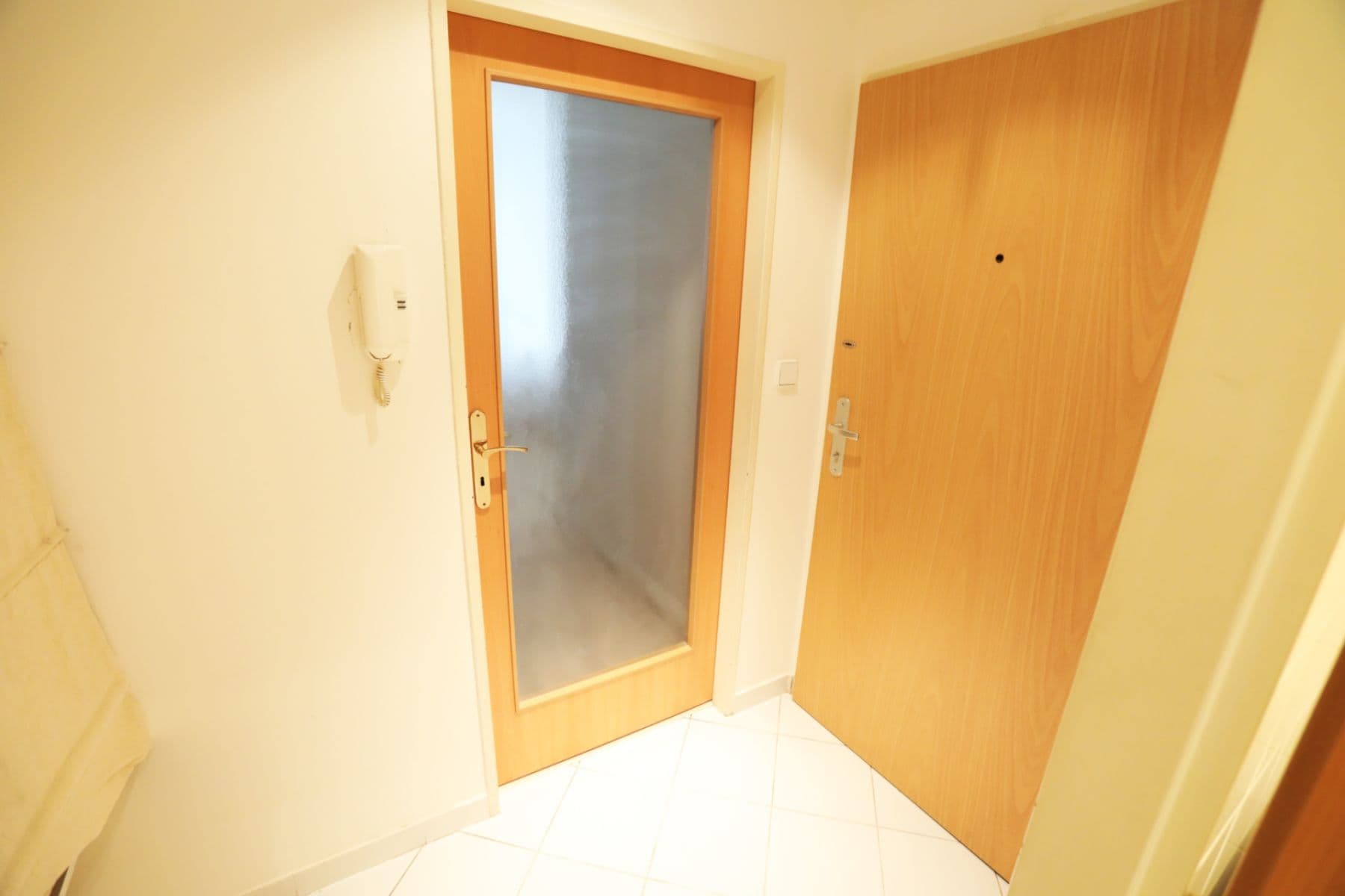 Studio flat to rent, 30 m², Francouzská, Prague, Prague Studio flat to rent, 30 m², Francouzská, Prague, Prague