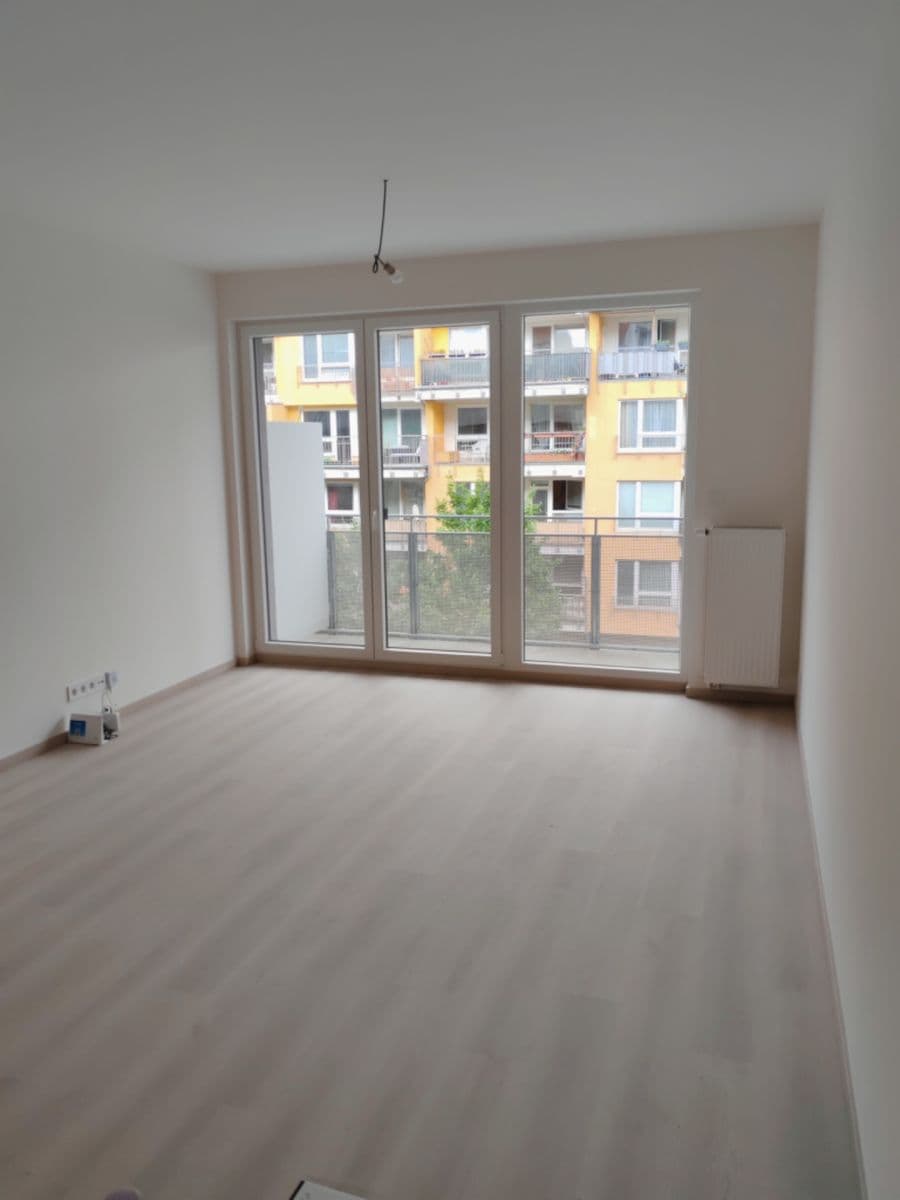 Studio flat to rent, 37 m², Gerstelova, Prague, Prague Studio flat to rent, 37 m², Gerstelova, Prague, Prague