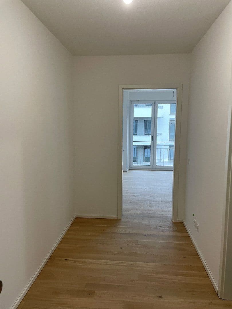 Studio flat to rent, 37 m², Kyivstraße, München, Bavaria Studio flat to rent, 37 m², Kyivstraße, München, Bavaria