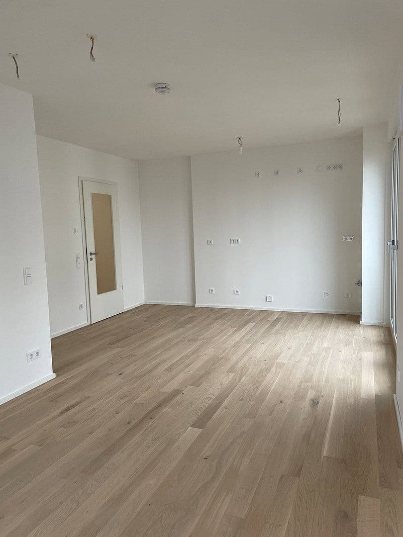 Studio flat to rent, 37 m², Kyivstraße, München, Bavaria Studio flat to rent, 37 m², Kyivstraße, München, Bavaria