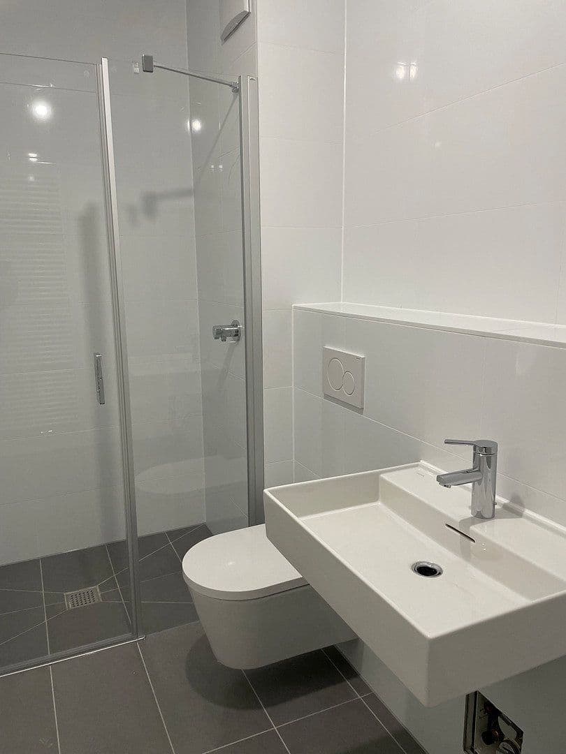 Studio flat to rent, 37 m², Kyivstraße, München, Bavaria Studio flat to rent, 37 m², Kyivstraße, München, Bavaria