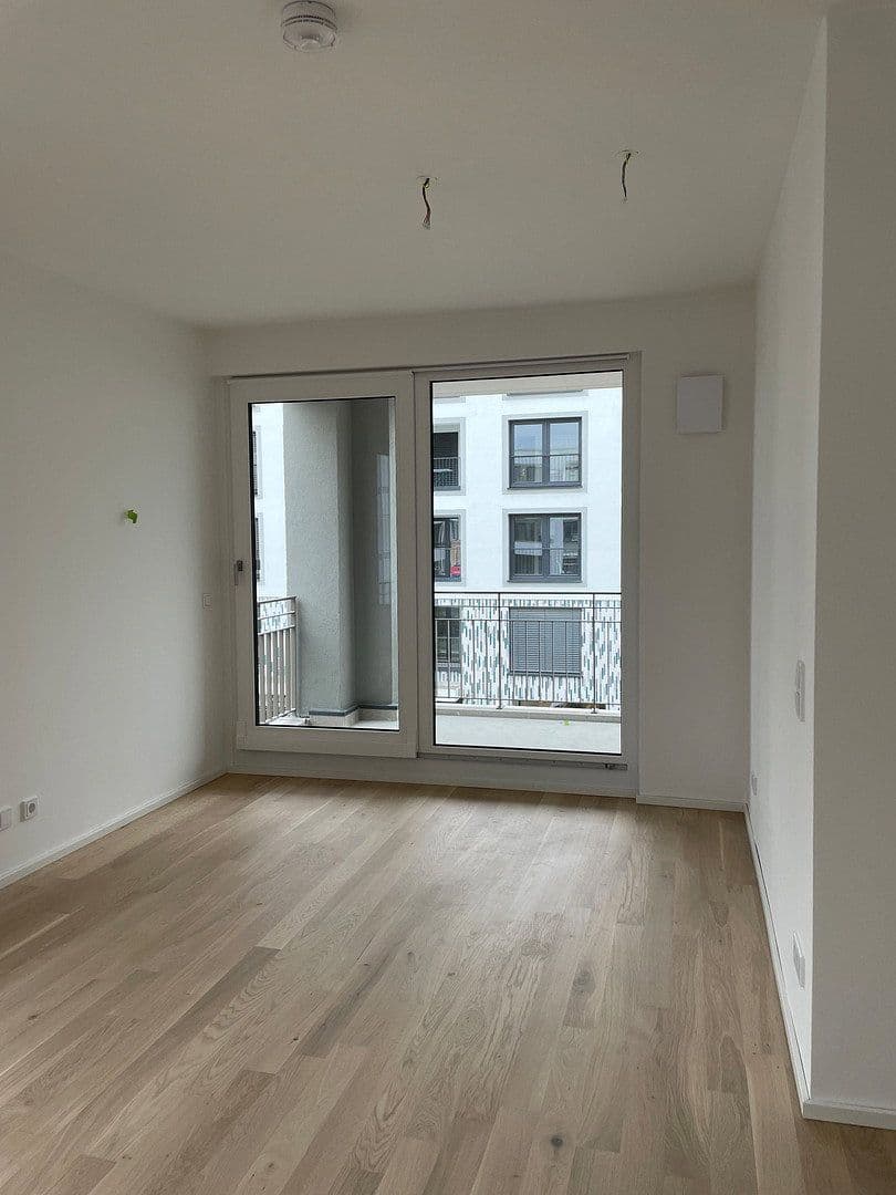 Studio flat to rent, 37 m², Kyivstraße, München, Bavaria Studio flat to rent, 37 m², Kyivstraße, München, Bavaria