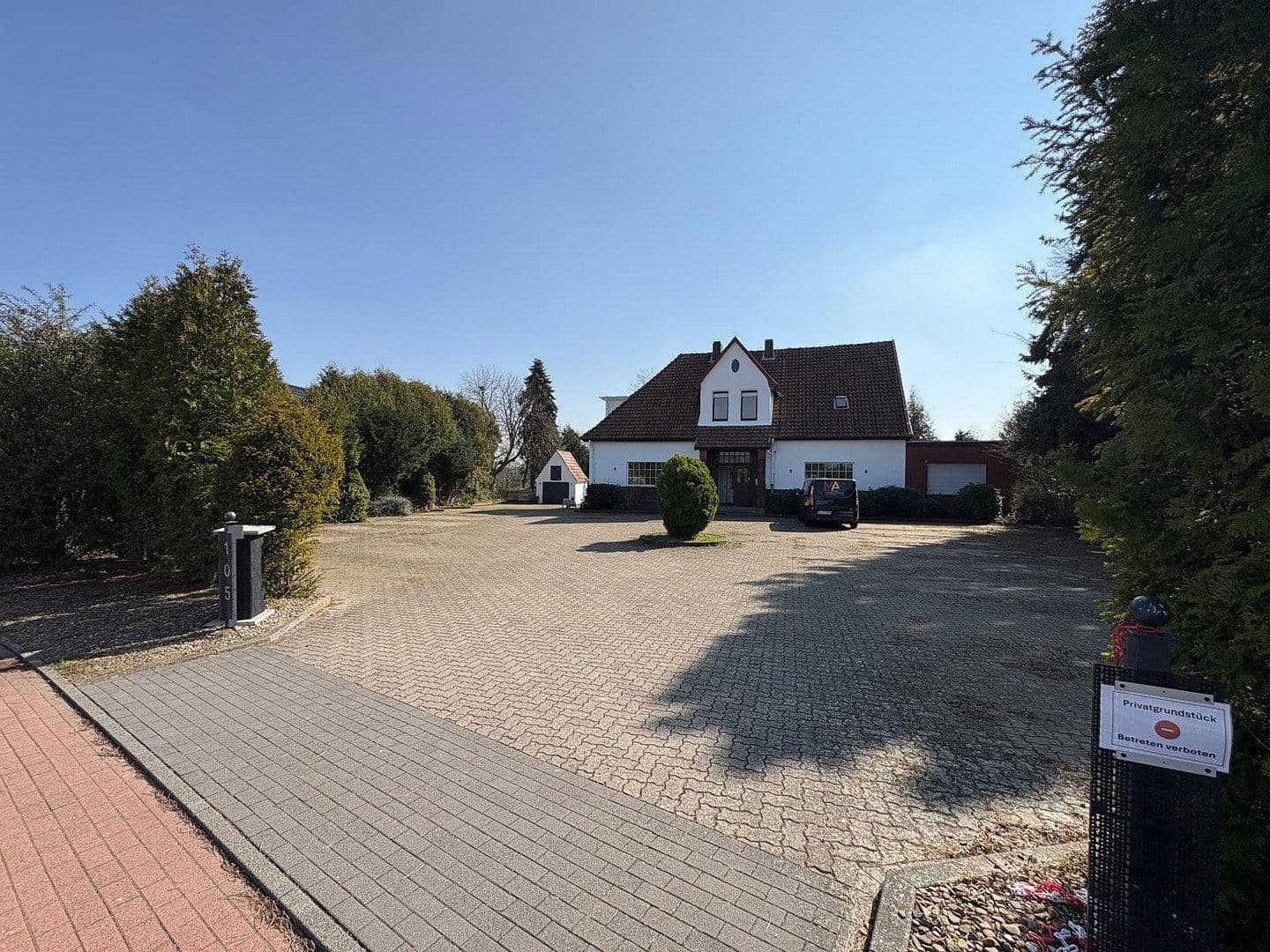house for sale, 300 m², Möllberger Heide 105, Porta Westfalica, North Rhine-Westphalia house for sale, 300 m², Möllberger Heide 105, Porta Westfalica, North Rhine-Westphalia