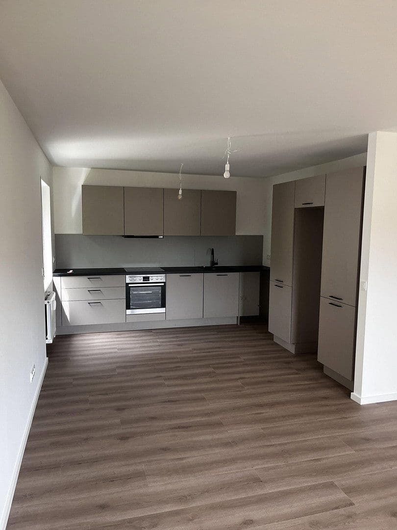 3 bedroom flat to rent, 83 m², Planegg, Bavaria 3 bedroom flat to rent, 83 m², Planegg, Bavaria