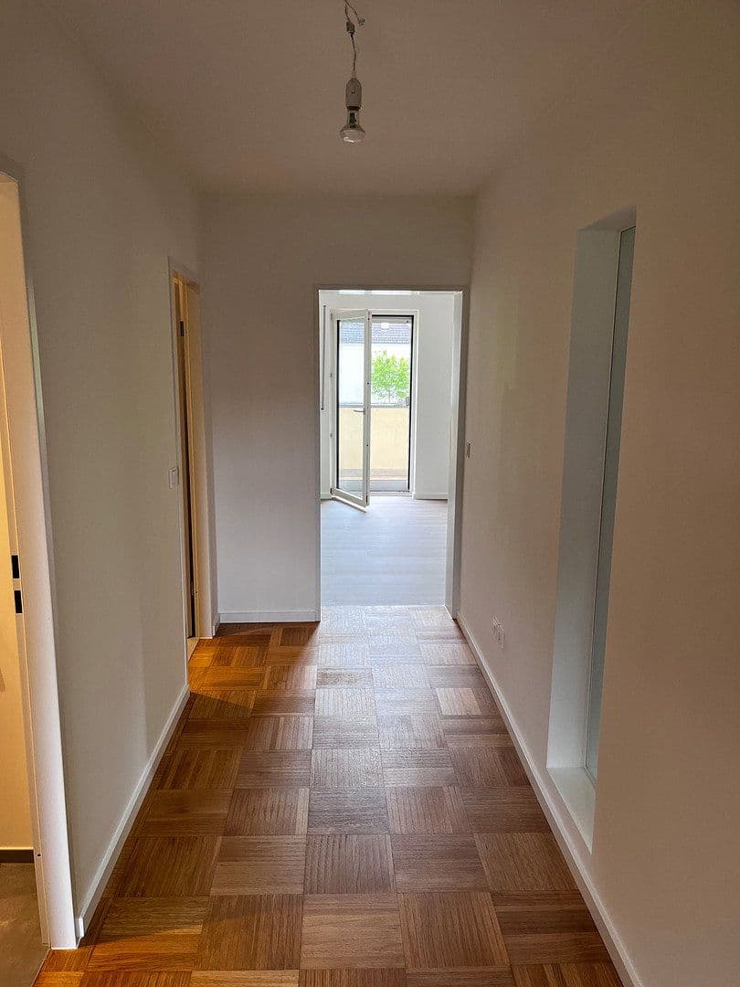 3 bedroom flat to rent, 83 m², Planegg, Bavaria 3 bedroom flat to rent, 83 m², Planegg, Bavaria