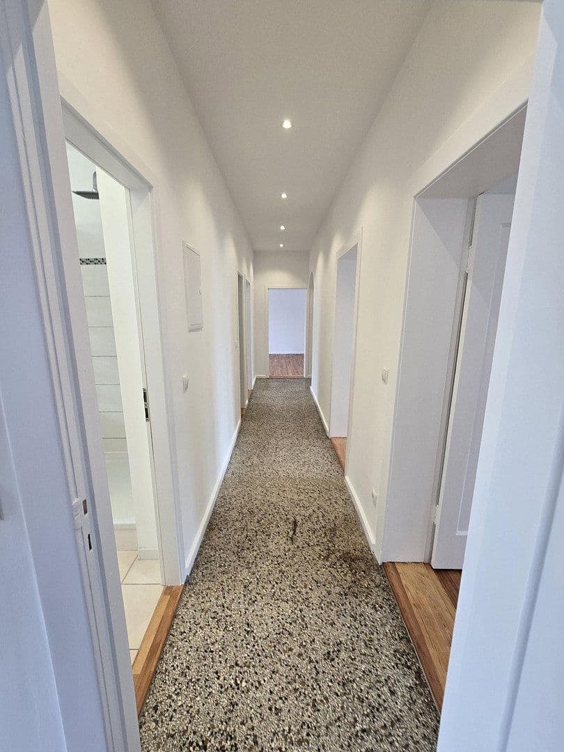 3 bedroom with open-plan kitchen flat to rent, 114 m², Gerhart-Hauptmann Straße 43/45, Teltow, Brandenburg 3 bedroom with open-plan kitchen flat to rent, 114 m², Gerhart-Hauptmann Straße 43/45, Teltow, Brandenburg