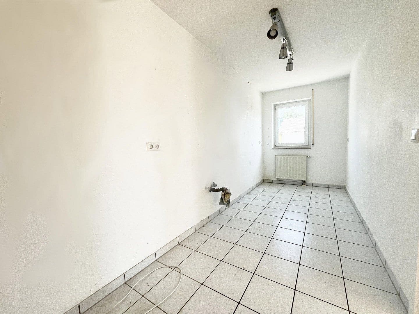 2 bedroom with open-plan kitchen flat to rent, 103 m², Pforzheim, Baden-Württemberg 2 bedroom with open-plan kitchen flat to rent, 103 m², Pforzheim, Baden-Württemberg