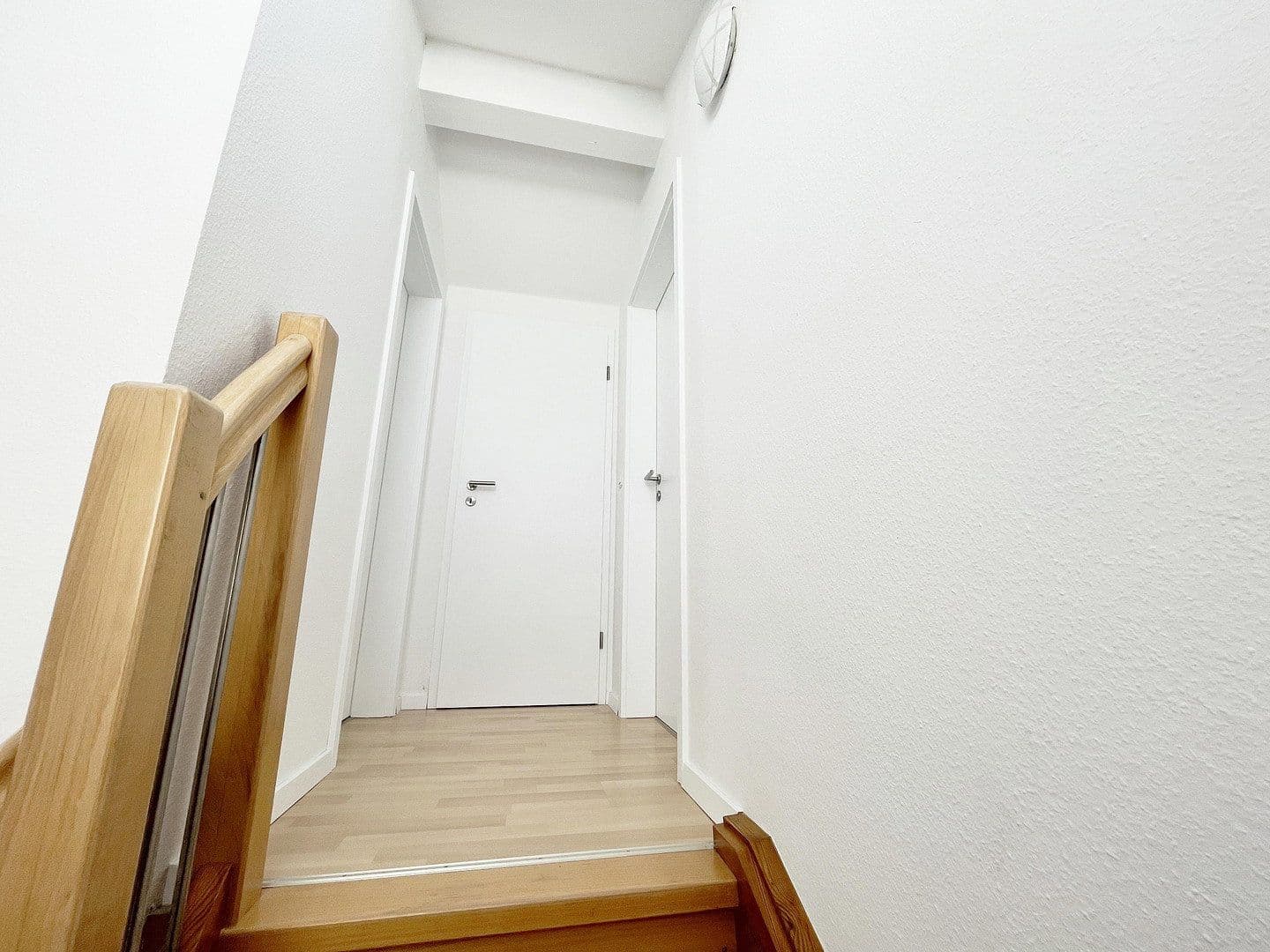 2 bedroom with open-plan kitchen flat to rent, 103 m², Pforzheim, Baden-Württemberg 2 bedroom with open-plan kitchen flat to rent, 103 m², Pforzheim, Baden-Württemberg