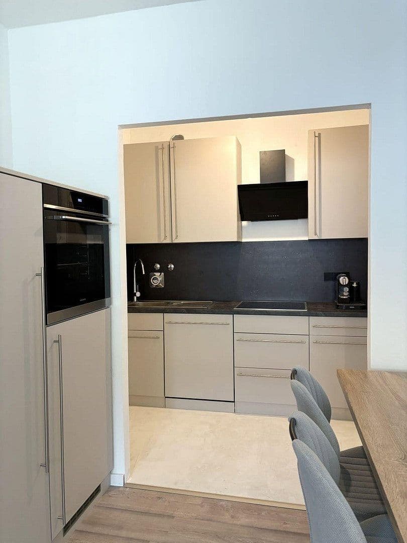 2 bedroom flat to rent, 50 m², Schleißheimer Str. 182, München, Bavaria 2 bedroom flat to rent, 50 m², Schleißheimer Str. 182, München, Bavaria
