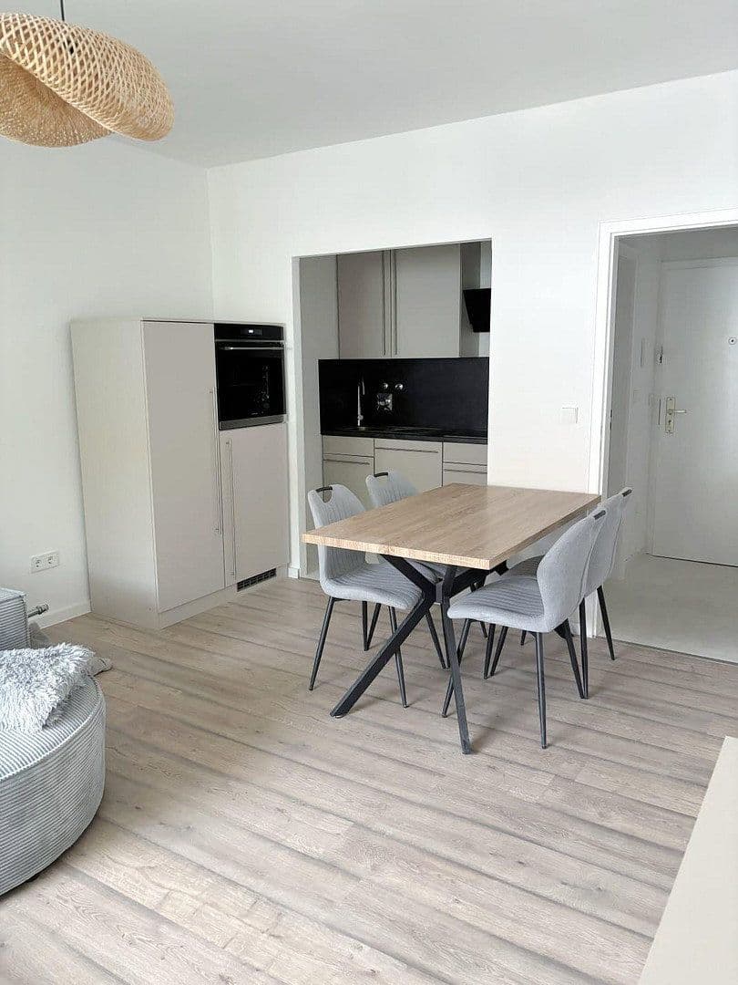 2 bedroom flat to rent, 50 m², Schleißheimer Str. 182, München, Bavaria 2 bedroom flat to rent, 50 m², Schleißheimer Str. 182, München, Bavaria