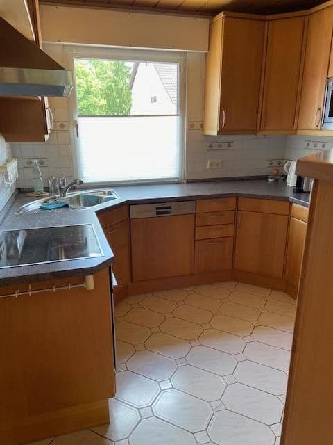 3 bedroom with open-plan kitchen flat to rent, 130 m², Bretten, Baden-Württemberg 3 bedroom with open-plan kitchen flat to rent, 130 m², Bretten, Baden-Württemberg
