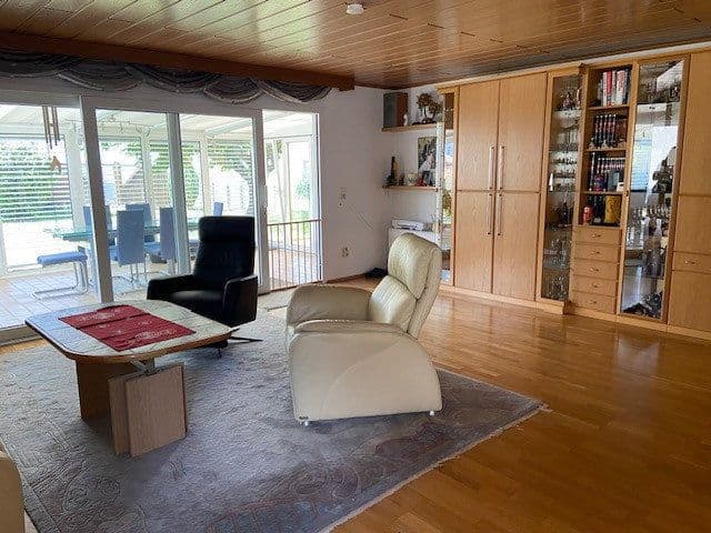3 bedroom with open-plan kitchen flat to rent, 130 m², Bretten, Baden-Württemberg 3 bedroom with open-plan kitchen flat to rent, 130 m², Bretten, Baden-Württemberg