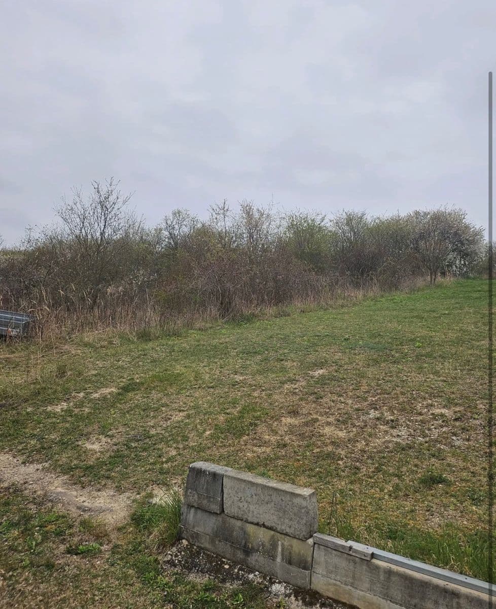 plot for sale, 1,298 m², Statenice, Středočeský Region plot for sale, 1,298 m², Statenice, Středočeský Region
