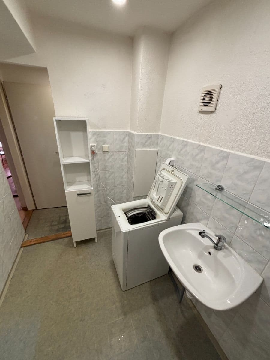 3 bedroom flat to rent, 60 m², Londýnská, Ústí nad Labem, Ústecký Region 3 bedroom flat to rent, 60 m², Londýnská, Ústí nad Labem, Ústecký Region