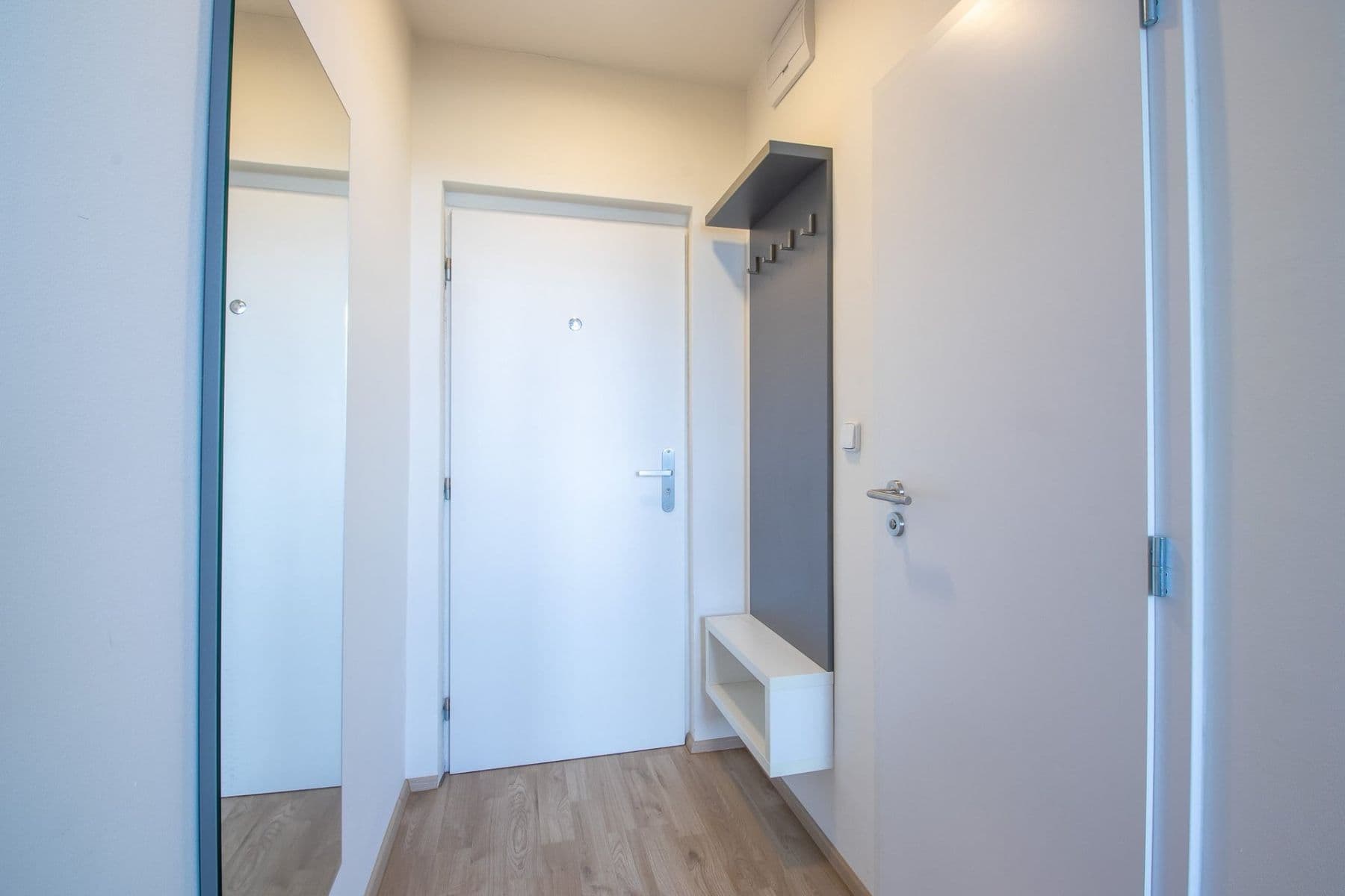 Studio flat to rent, 16 m², Peroutkova, Prague, Prague Studio flat to rent, 16 m², Peroutkova, Prague, Prague