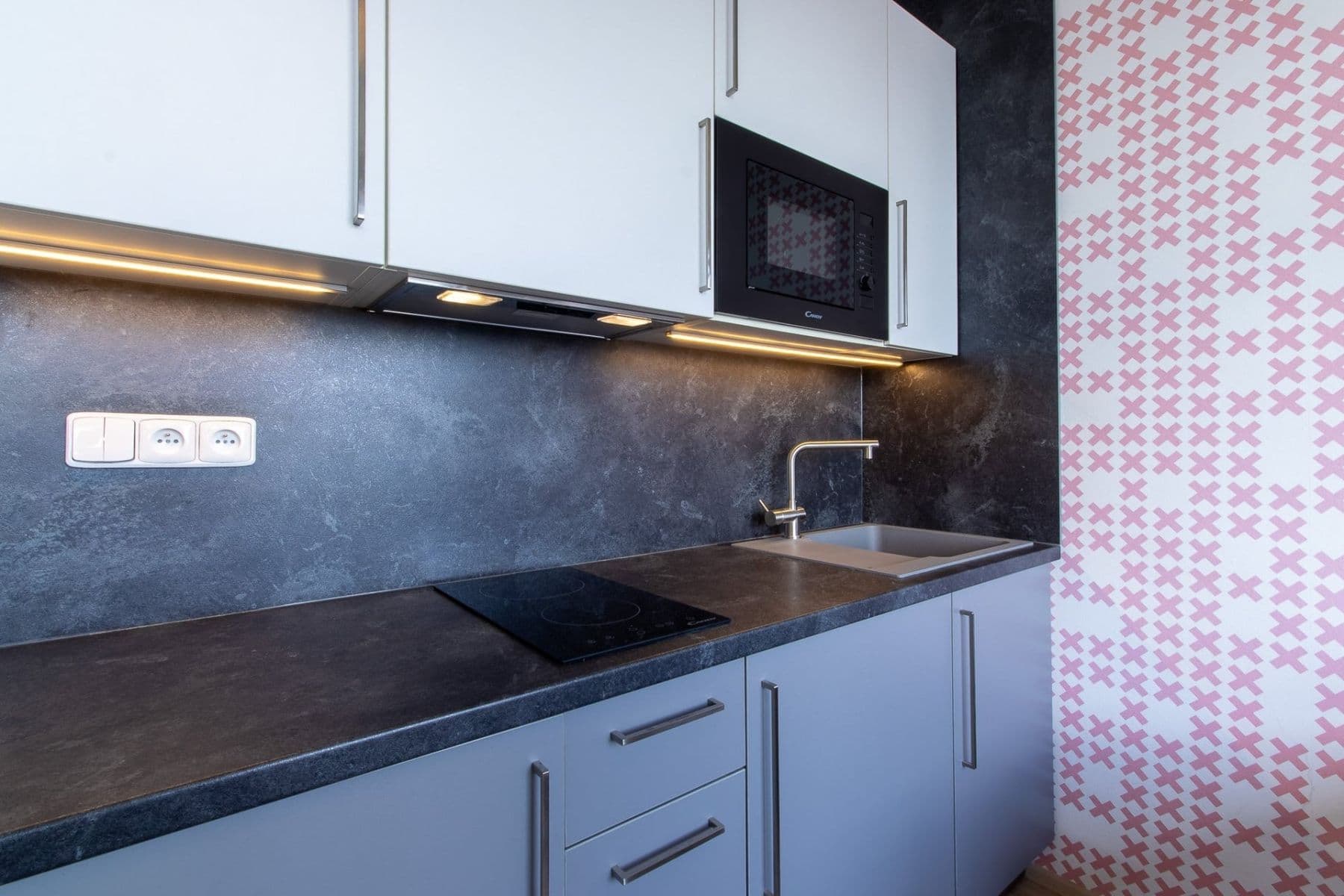 Studio flat to rent, 16 m², Peroutkova, Prague, Prague Studio flat to rent, 16 m², Peroutkova, Prague, Prague