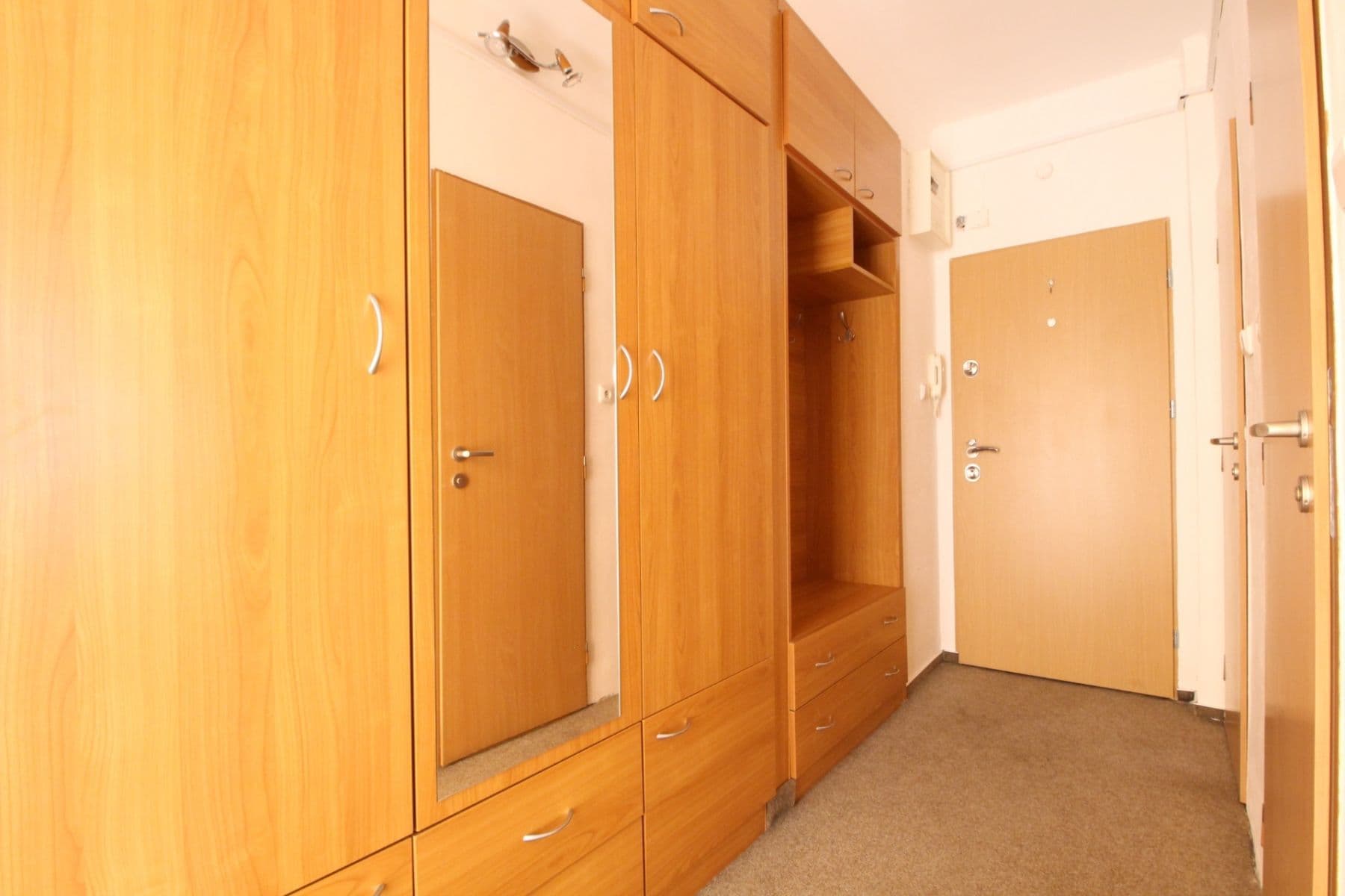 2 bedroom flat to rent, 52 m², Na Balkáně, Prague, Prague 2 bedroom flat to rent, 52 m², Na Balkáně, Prague, Prague