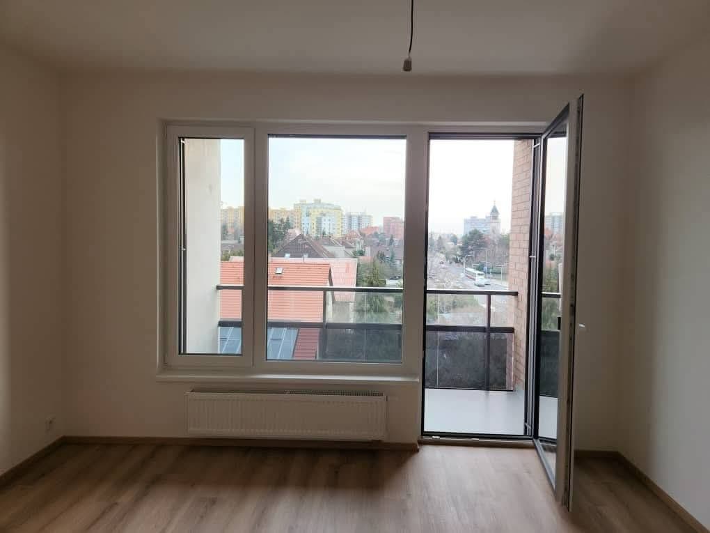 1 bedroom with open-plan kitchen flat to rent, 56 m², Hodkovická, Prague, Prague 1 bedroom with open-plan kitchen flat to rent, 56 m², Hodkovická, Prague, Prague
