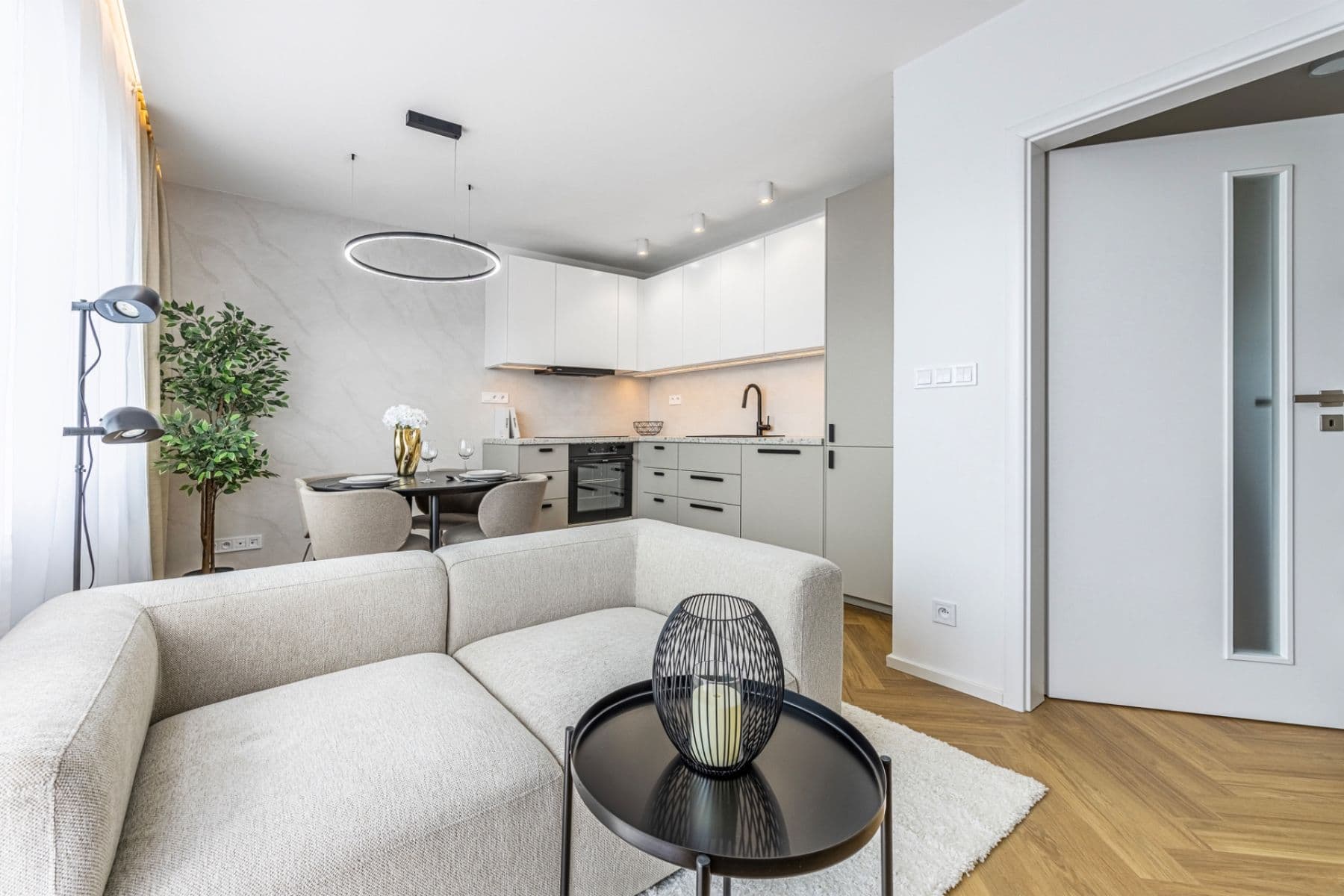 3 bedroom with open-plan kitchen flat for sale, 80 m², Hrusická, Prague, Prague 3 bedroom with open-plan kitchen flat for sale, 80 m², Hrusická, Prague, Prague