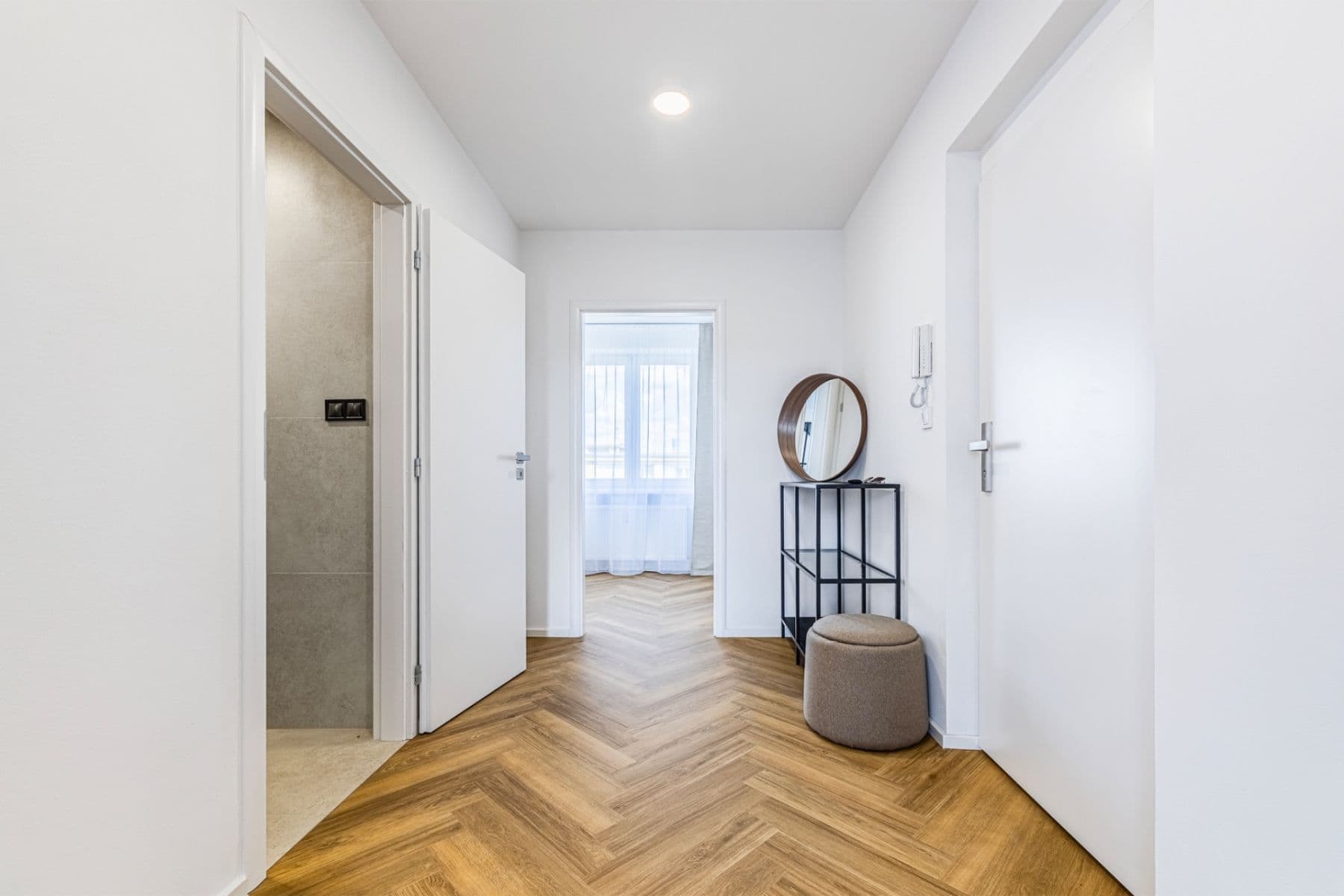 3 bedroom with open-plan kitchen flat for sale, 80 m², Hrusická, Prague, Prague 3 bedroom with open-plan kitchen flat for sale, 80 m², Hrusická, Prague, Prague