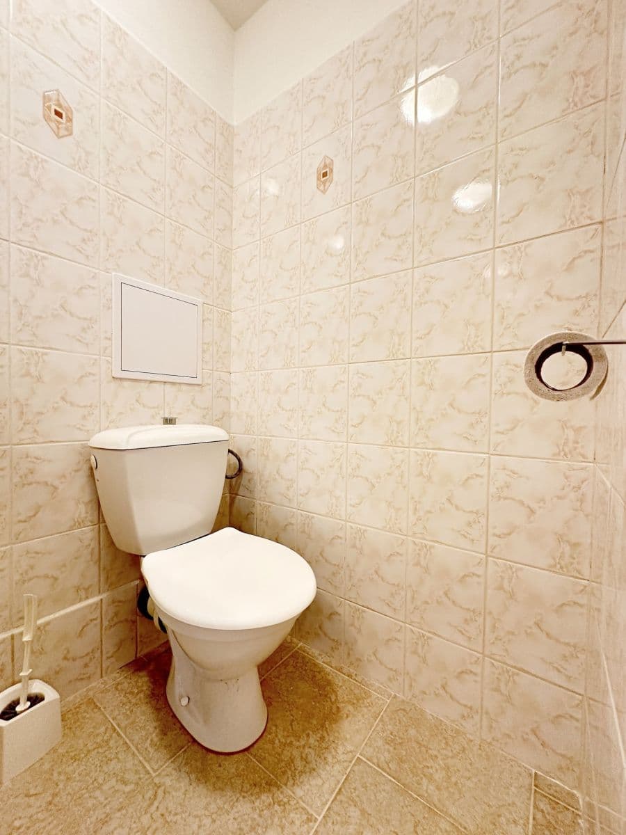 1 bedroom with open-plan kitchen flat to rent, 47 m², Slavatova, Prague, Prague 1 bedroom with open-plan kitchen flat to rent, 47 m², Slavatova, Prague, Prague