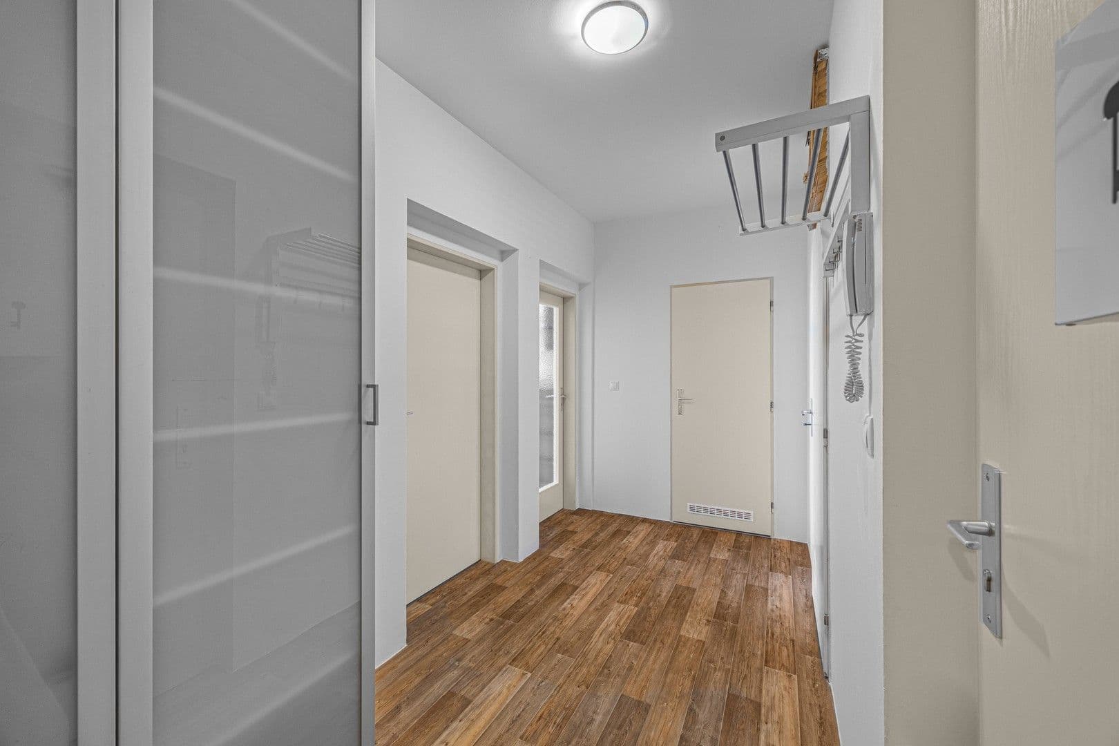 1 bedroom with open-plan kitchen flat to rent, 56 m², K Netlukám, Prague, Prague 1 bedroom with open-plan kitchen flat to rent, 56 m², K Netlukám, Prague, Prague