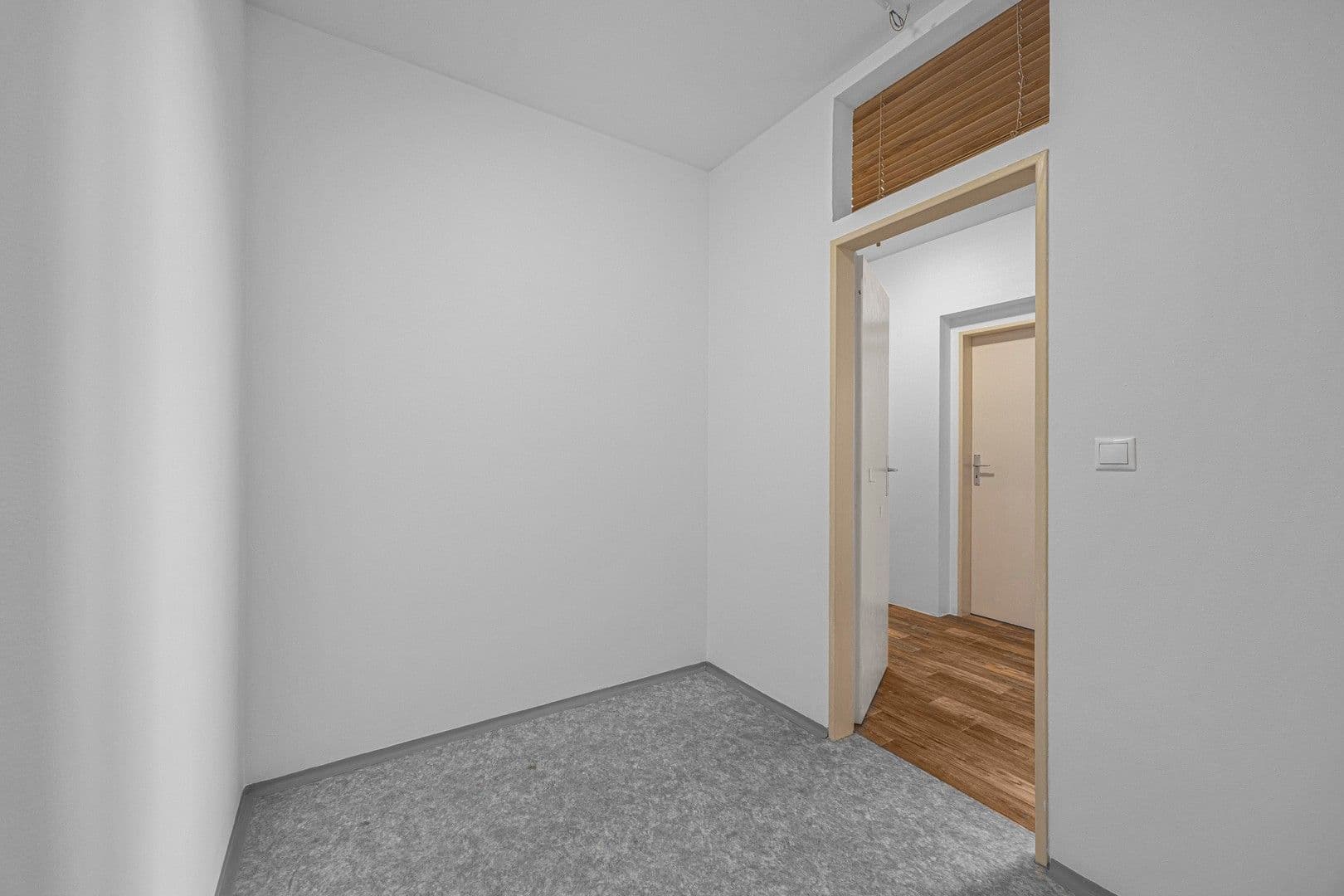 1 bedroom with open-plan kitchen flat to rent, 56 m², K Netlukám, Prague, Prague 1 bedroom with open-plan kitchen flat to rent, 56 m², K Netlukám, Prague, Prague