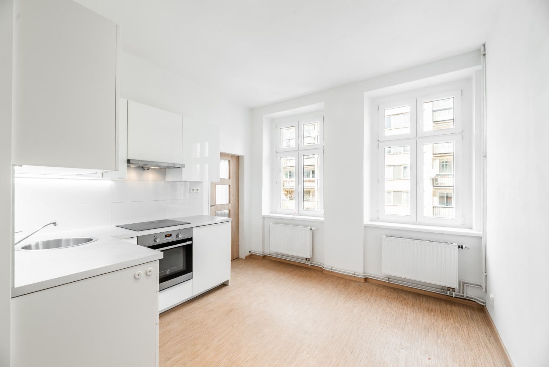 1 bedroom with open-plan kitchen flat for sale, 38 m², Holečkova, Prague, Prague 1 bedroom with open-plan kitchen flat for sale, 38 m², Holečkova, Prague, Prague