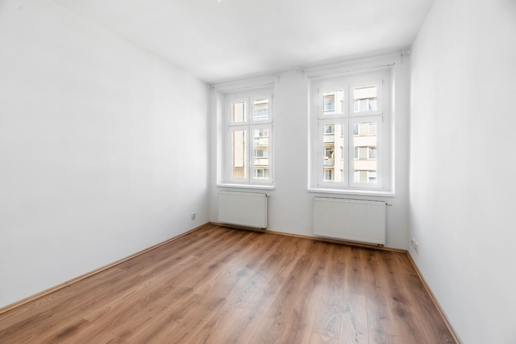 1 bedroom with open-plan kitchen flat for sale, 38 m², Holečkova, Prague, Prague 1 bedroom with open-plan kitchen flat for sale, 38 m², Holečkova, Prague, Prague