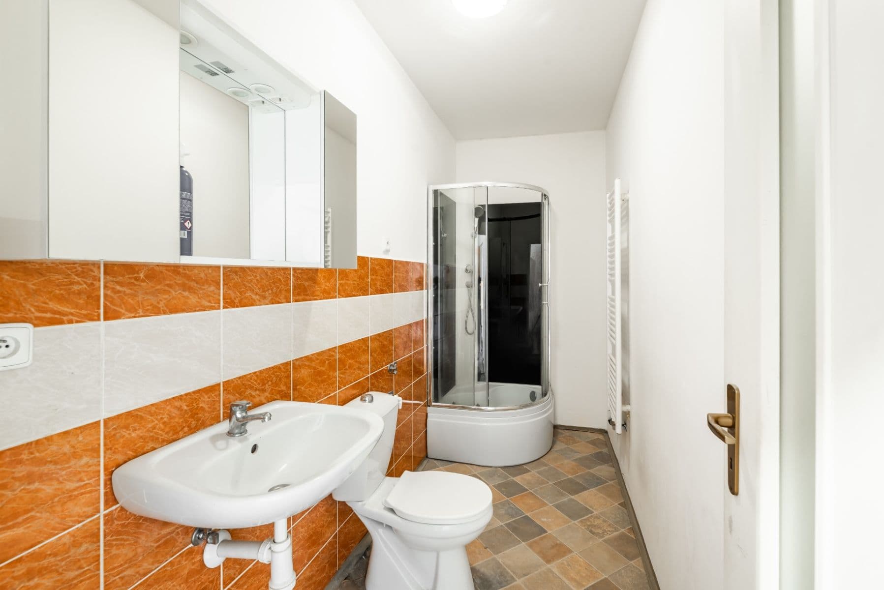 1 bedroom with open-plan kitchen flat for sale, 50 m², Holečkova, Prague, Prague 1 bedroom with open-plan kitchen flat for sale, 50 m², Holečkova, Prague, Prague