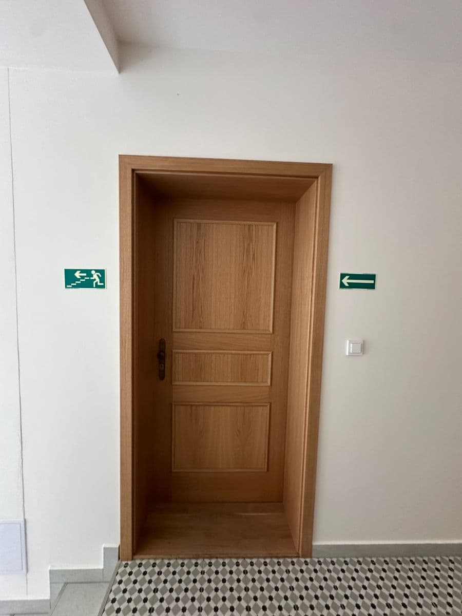 1 bedroom with open-plan kitchen flat to rent, 42 m², Strakonická, Prague, Prague 1 bedroom with open-plan kitchen flat to rent, 42 m², Strakonická, Prague, Prague