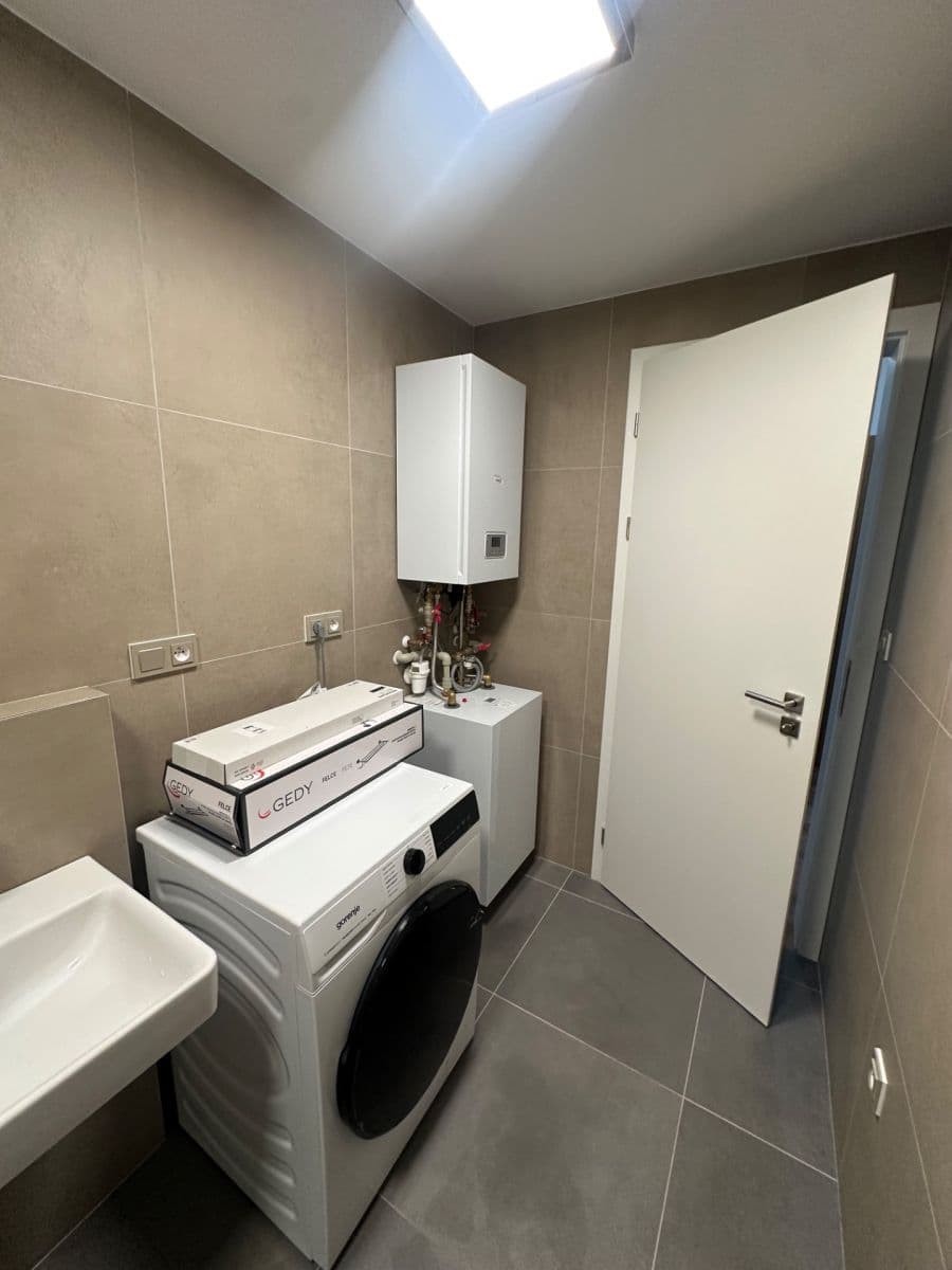 1 bedroom with open-plan kitchen flat to rent, 42 m², Strakonická, Prague, Prague 1 bedroom with open-plan kitchen flat to rent, 42 m², Strakonická, Prague, Prague