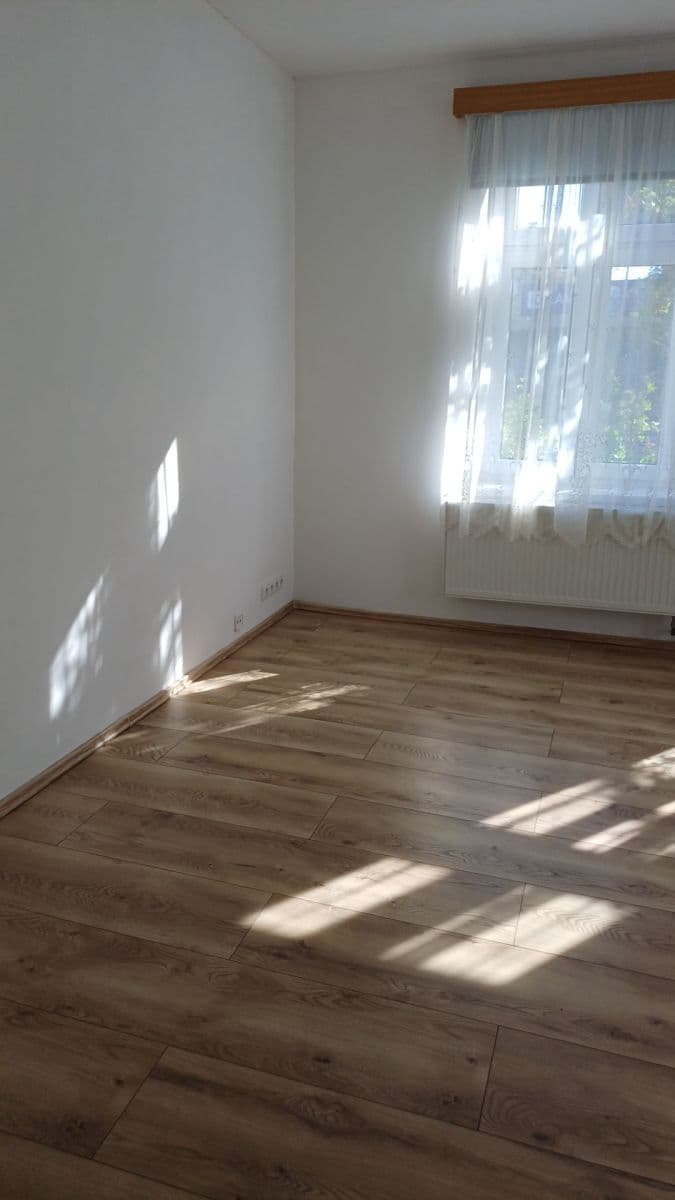 2 bedroom flat to rent, 51 m², Londýnská, Liberec, Liberecký Region 2 bedroom flat to rent, 51 m², Londýnská, Liberec, Liberecký Region