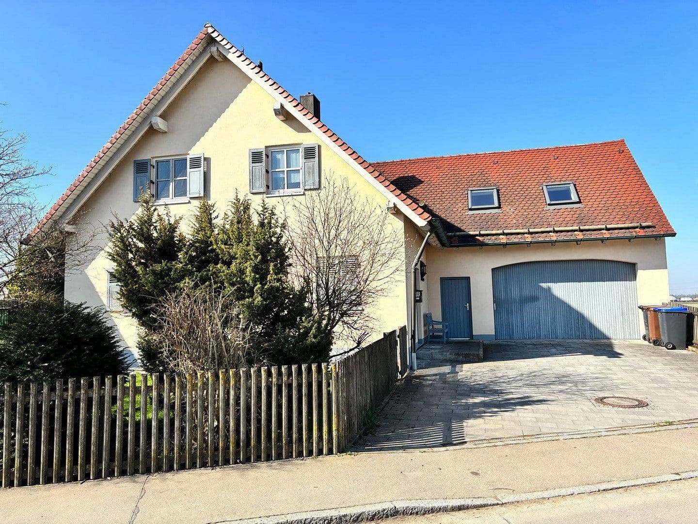 house for sale, 198 m², Ellgau, Bavaria house for sale, 198 m², Ellgau, Bavaria