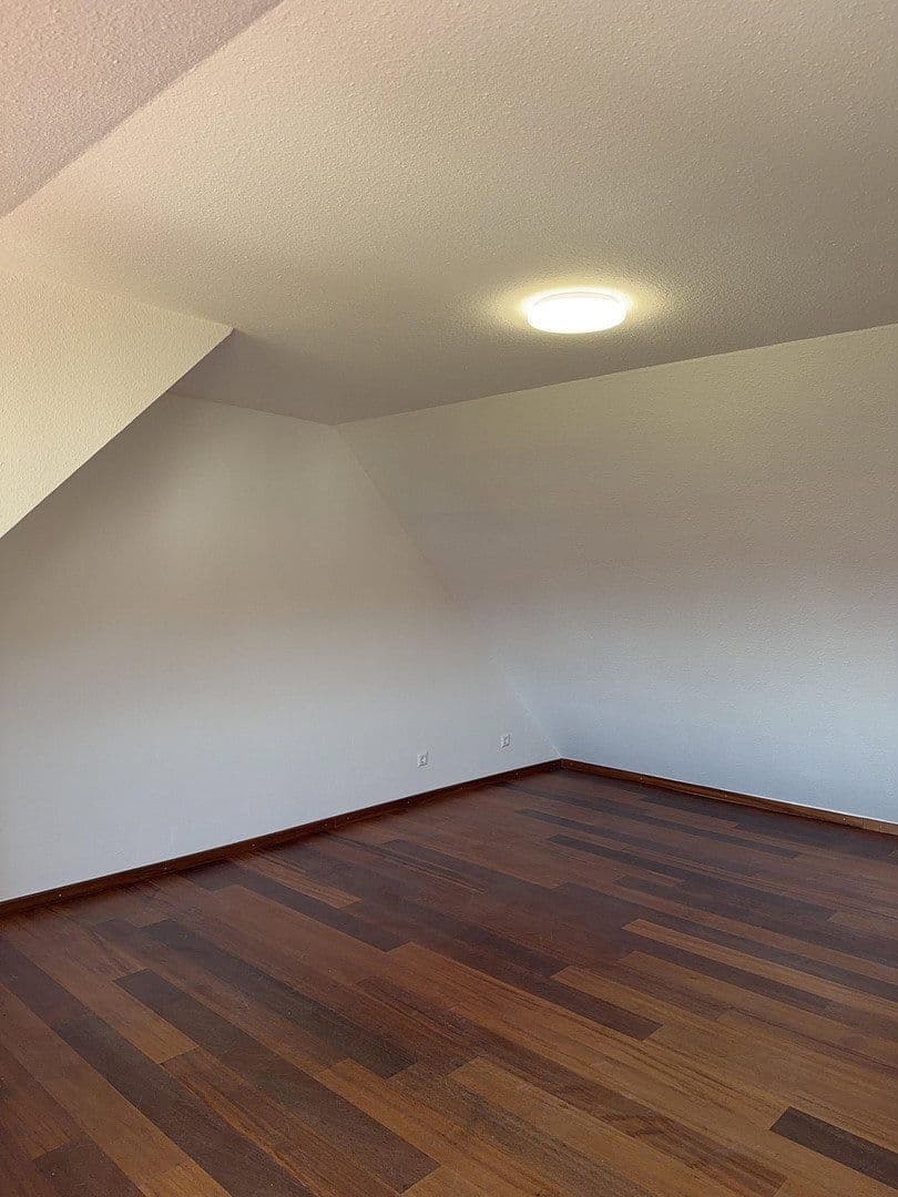 2 bedroom with open-plan kitchen flat to rent, 78 m², Villingen-Schwenningen, Baden-Württemberg 2 bedroom with open-plan kitchen flat to rent, 78 m², Villingen-Schwenningen, Baden-Württemberg