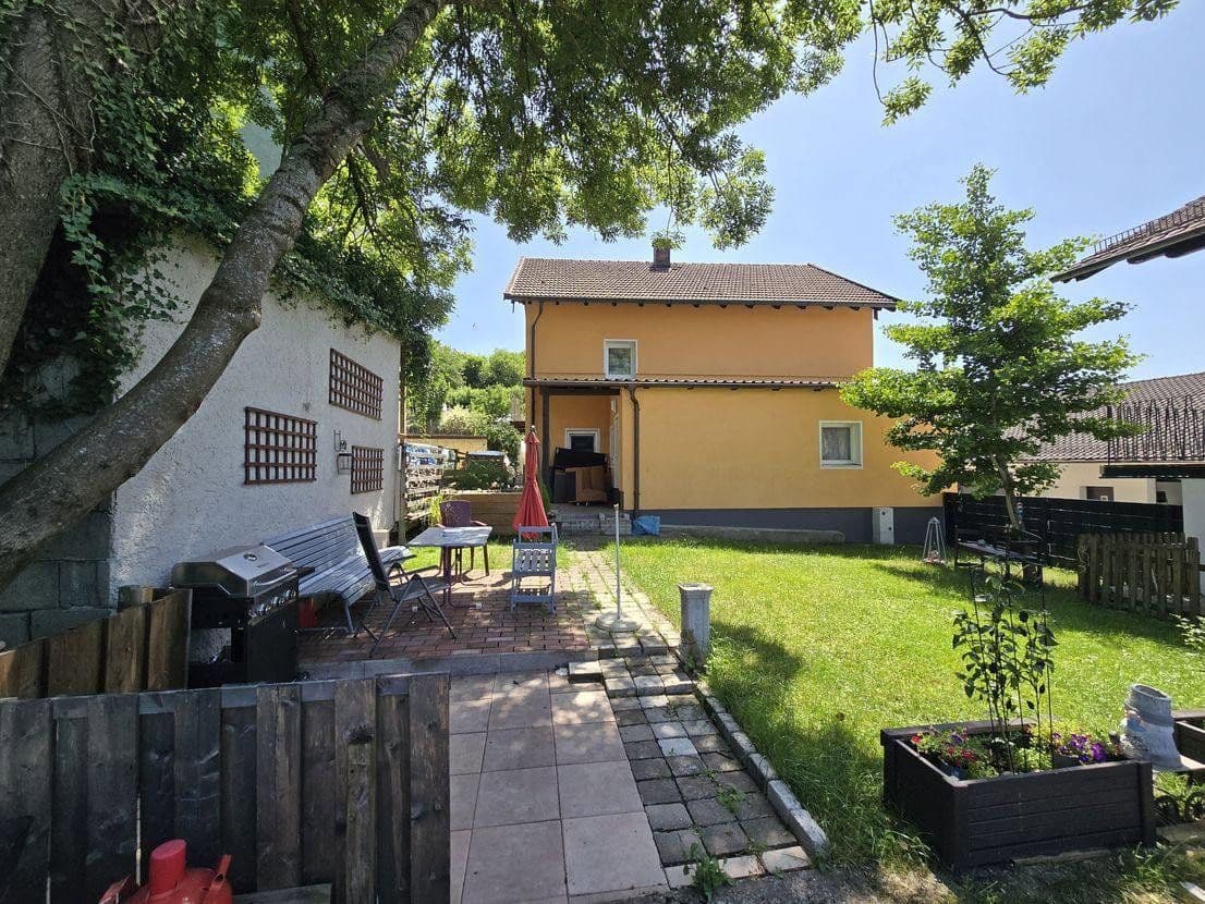 house for sale, 155 m², St.-Veiter-Str. 25, Neumarkt-St. Veit, Bavaria house for sale, 155 m², St.-Veiter-Str. 25, Neumarkt-St. Veit, Bavaria