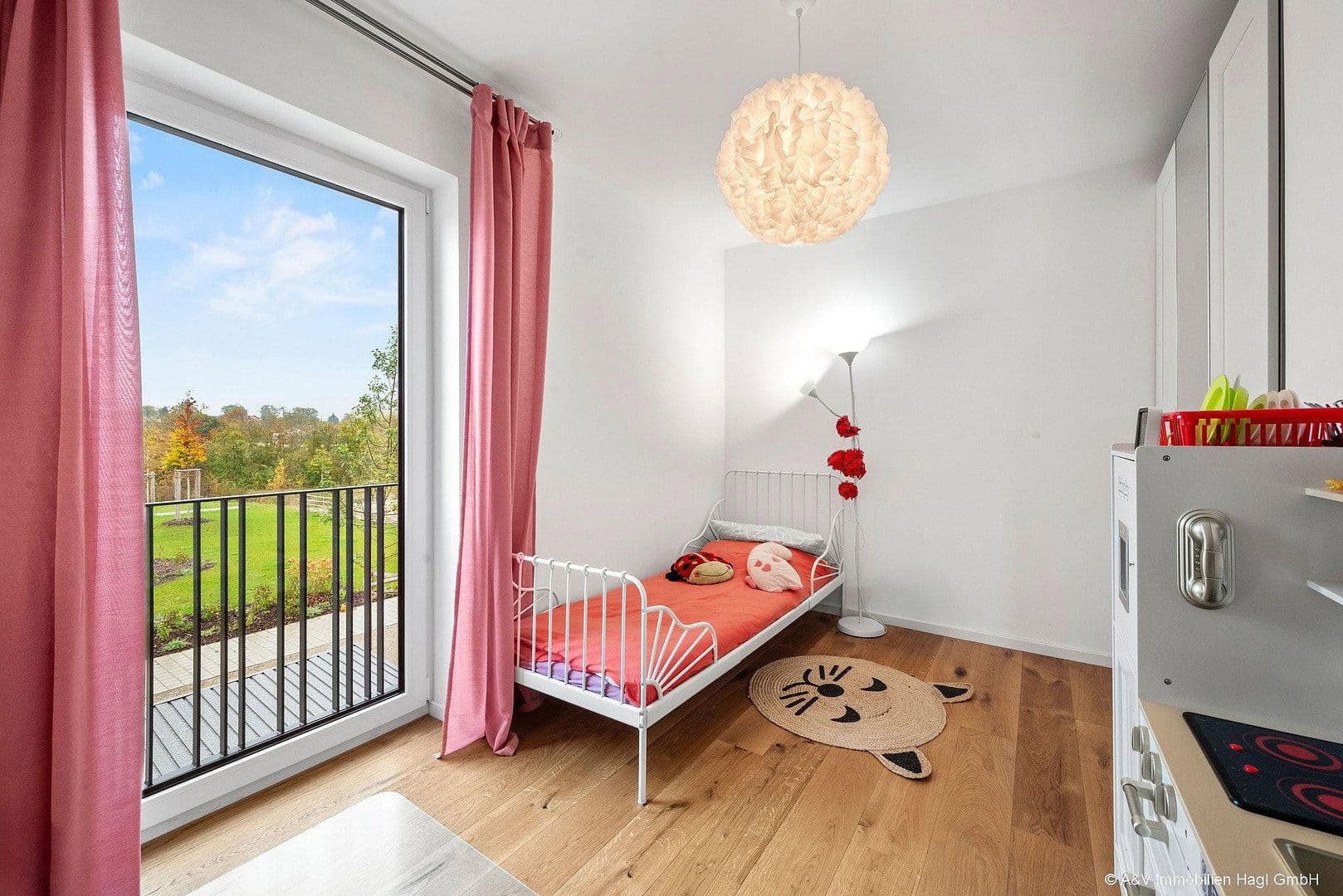 4 bedroom flat for sale, 96 m², Lerchenstraße 10a, Poing, Bavaria 4 bedroom flat for sale, 96 m², Lerchenstraße 10a, Poing, Bavaria
