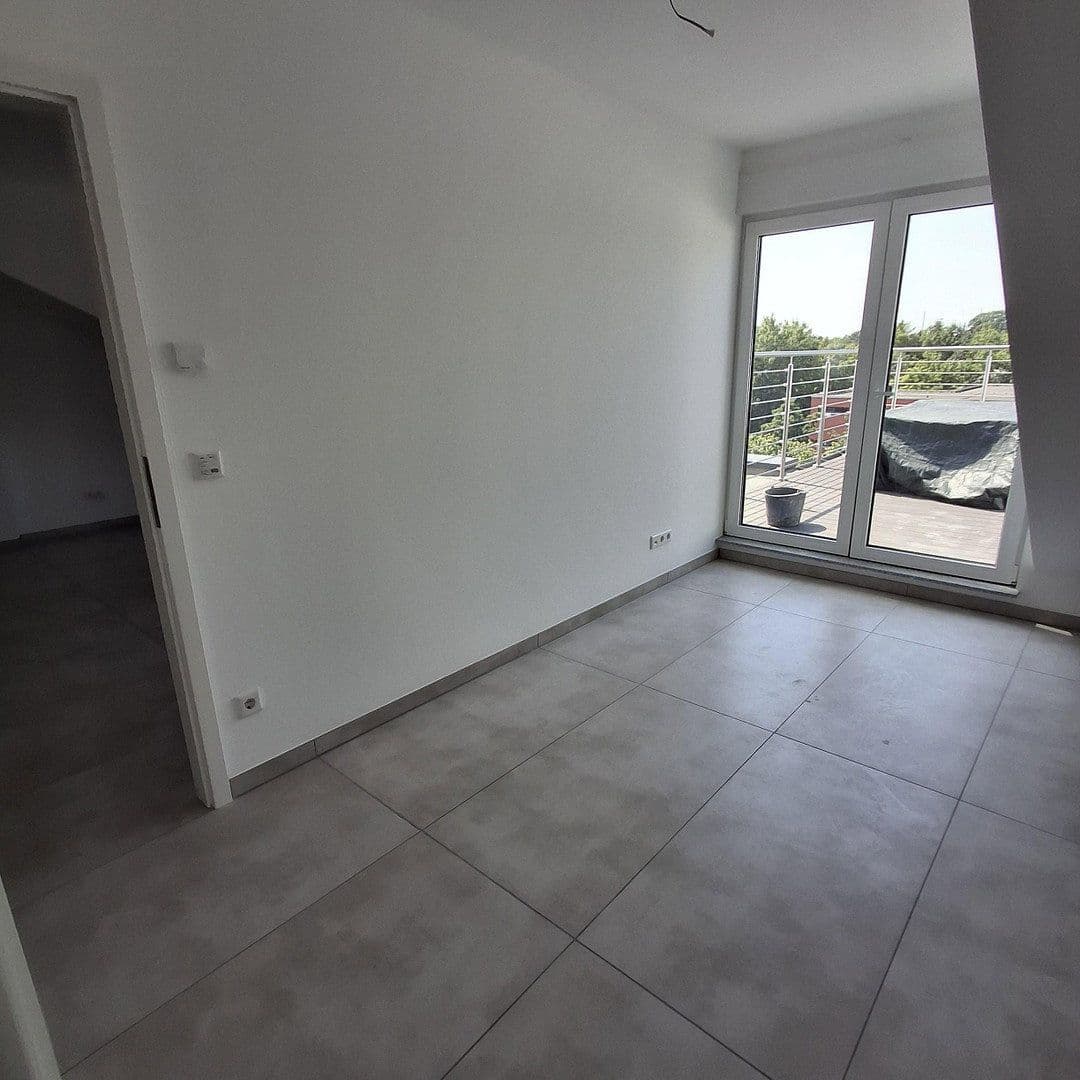 3 bedroom flat to rent, 64 m², Berliner Str. 911, Köln, North Rhine-Westphalia 3 bedroom flat to rent, 64 m², Berliner Str. 911, Köln, North Rhine-Westphalia